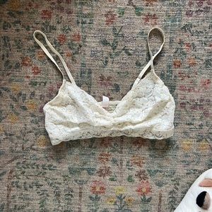 Xhilaration intimate lacy bra
